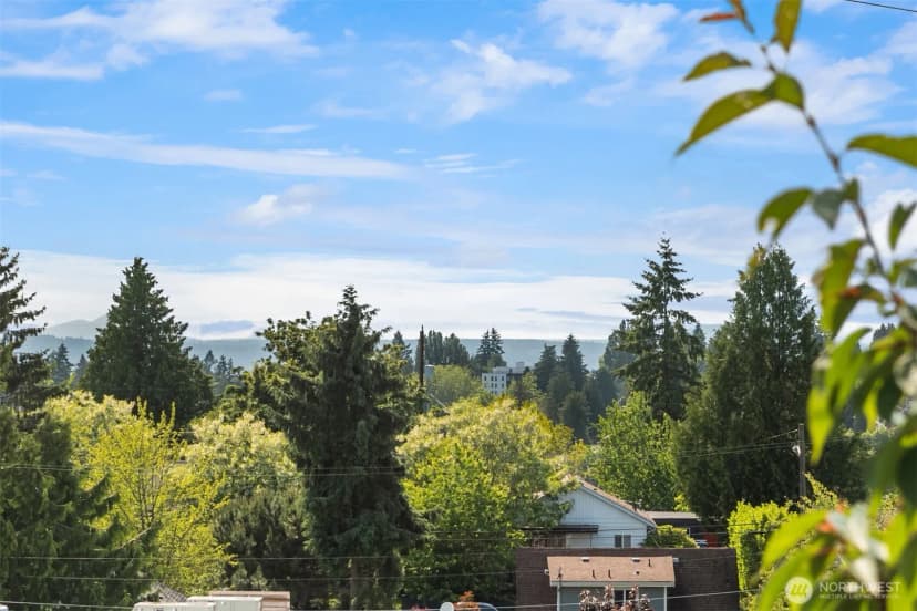 Property photo for 9033 18th Avenue Sw #a, Seattle photo 26