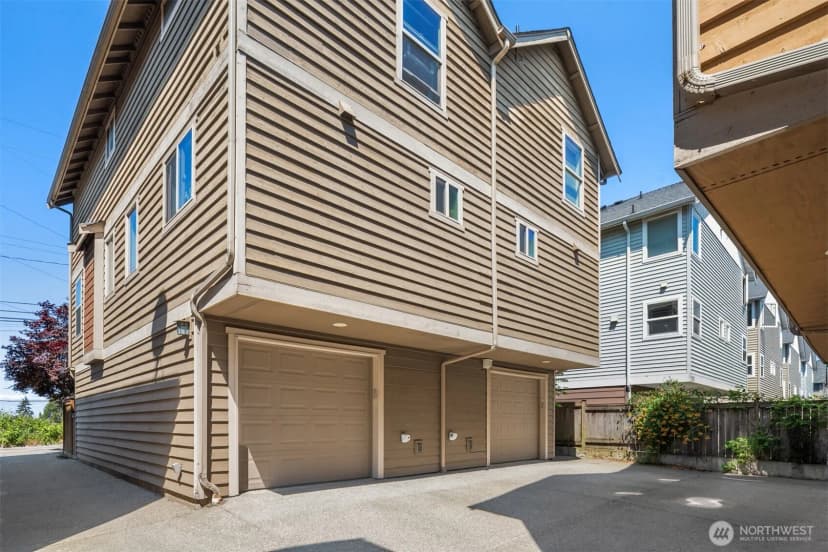 Property photo for 9033 18th Avenue Sw #a, Seattle photo 24