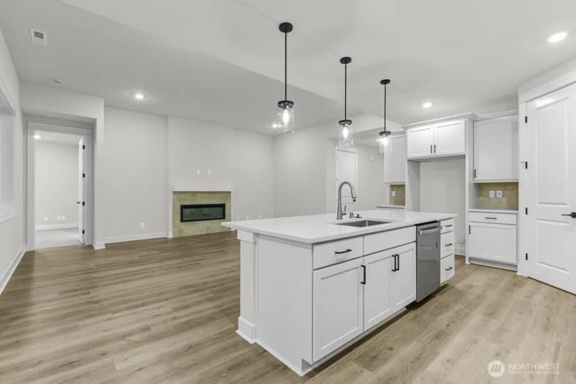 Property photo for 2538 Acer Loop Se, Lacey photo 3