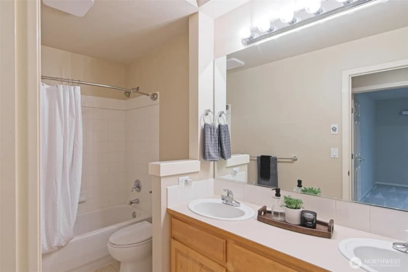 Property photo for 7321 Ashridge Avenue Sw, Port Orchard photo 30