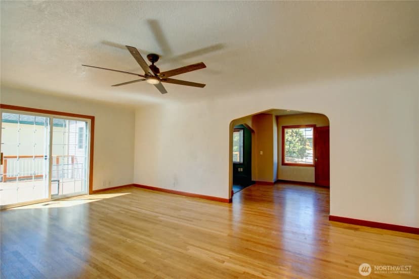Property photo for 215 N 6th Street, La Conner photo 19