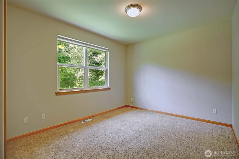 Property photo for 26306 2nd Avenue Ne, Arlington photo 22