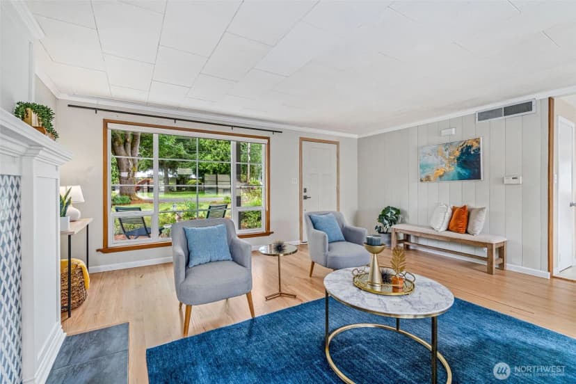 Property photo for 13720 Corliss Avenue N, Seattle photo 6