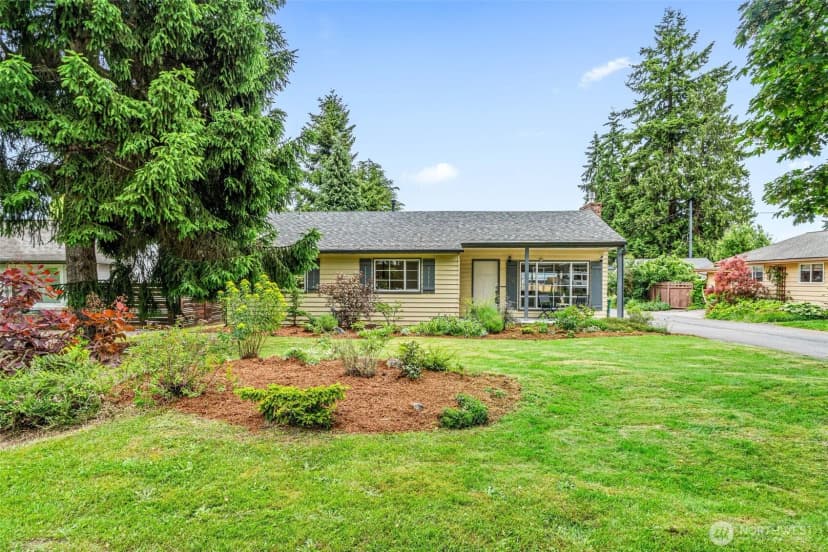 Property photo for 13720 Corliss Avenue N, Seattle photo 24