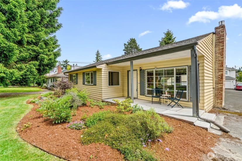 Property photo for 13720 Corliss Avenue N, Seattle photo 25