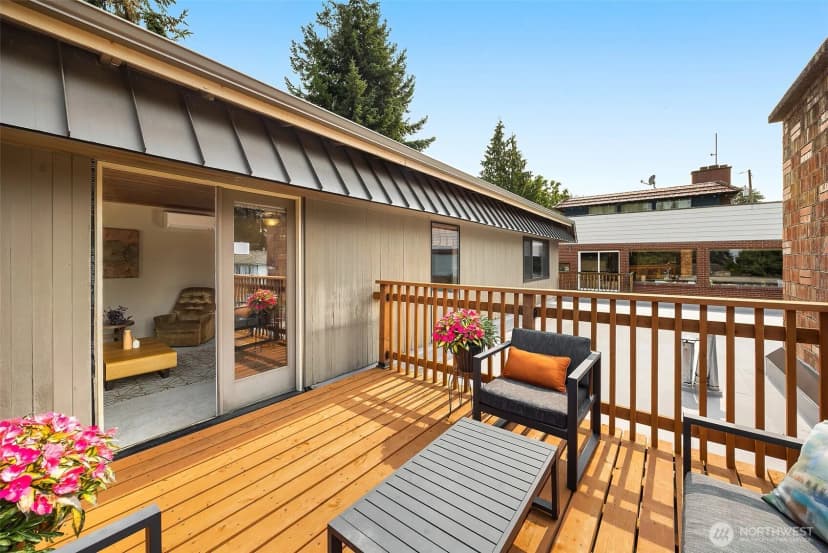 Property photo for 8814 Earl Avenue Nw, Seattle photo 14