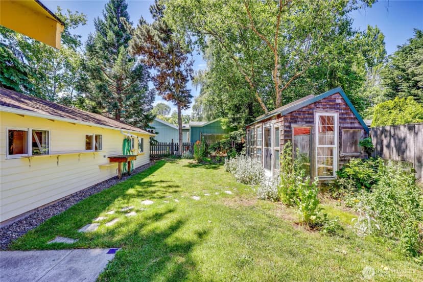 Property photo for 715 Grant Street, Port Townsend photo 5