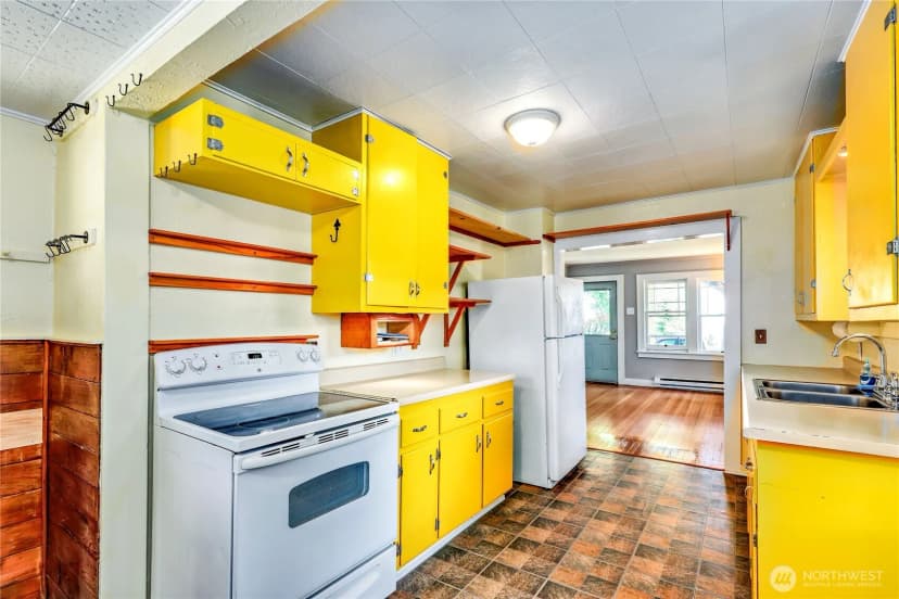Property photo for 715 Grant Street, Port Townsend photo 11