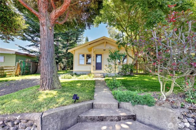 Property photo for 715 Grant Street, Port Townsend photo 3