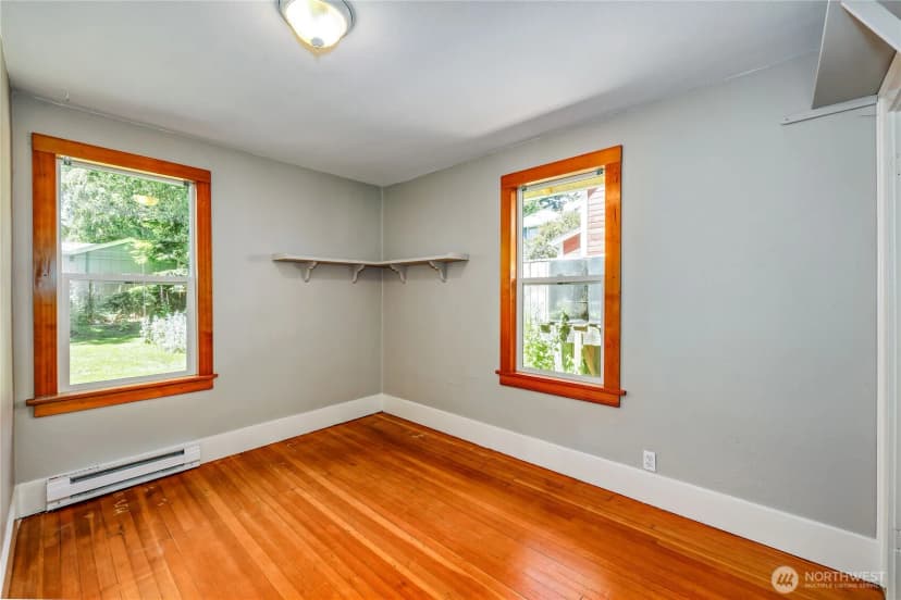 Property photo for 715 Grant Street, Port Townsend photo 21