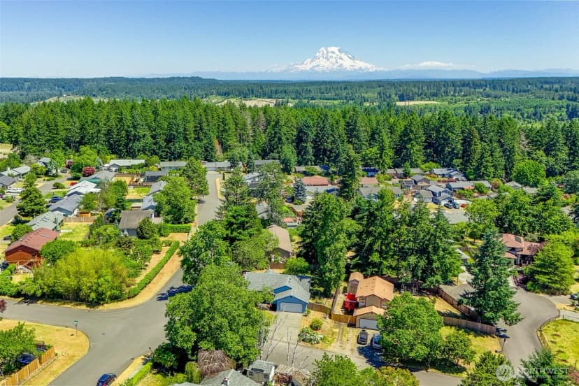 Property photo for 1226 Juniper Drive Se, Olympia photo 27