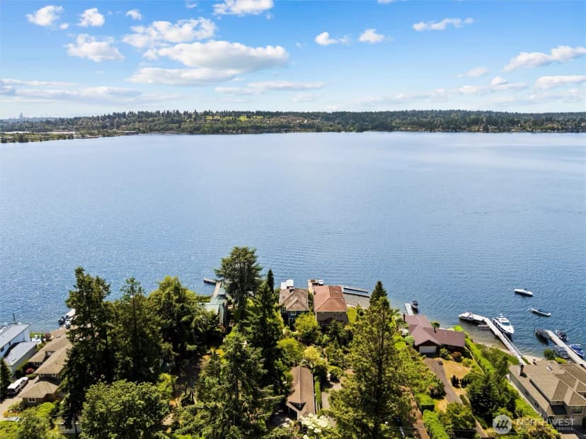 Property photo for 11047 Champagne Point Road Ne, Kirkland photo 38