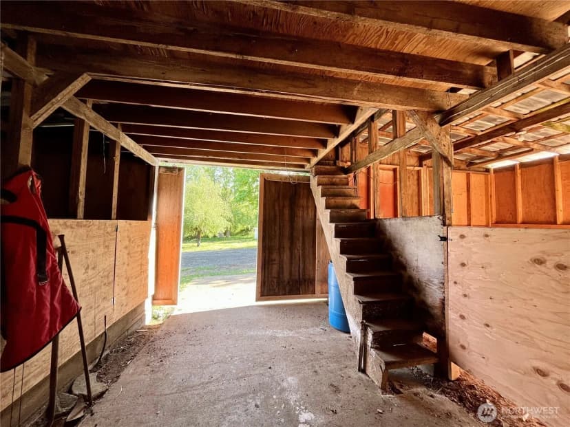 Property photo for 41 E Agate Loop Road, Shelton photo 24