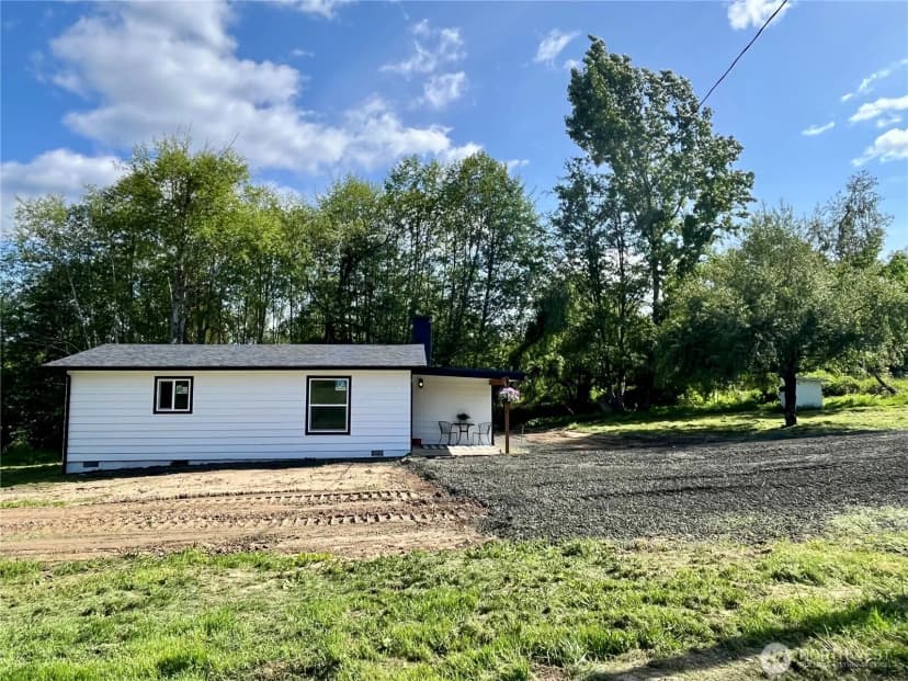 Property photo for 41 E Agate Loop Road, Shelton photo 35