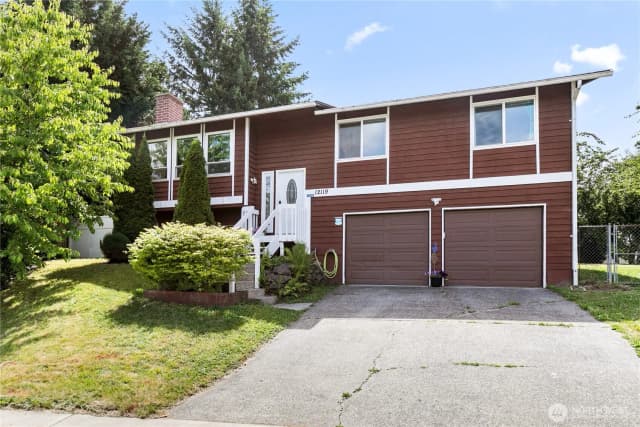 Property photo for 12119 Se 317th Place, Auburn