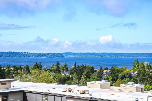 Property photo for 4515 44th Avenue Sw #a, Seattle