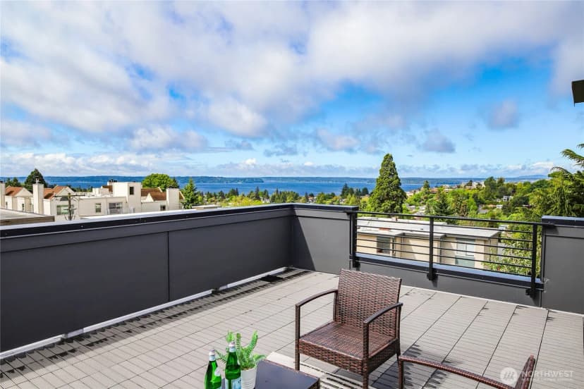 Property photo for 4515 44th Avenue Sw #a, Seattle photo 19