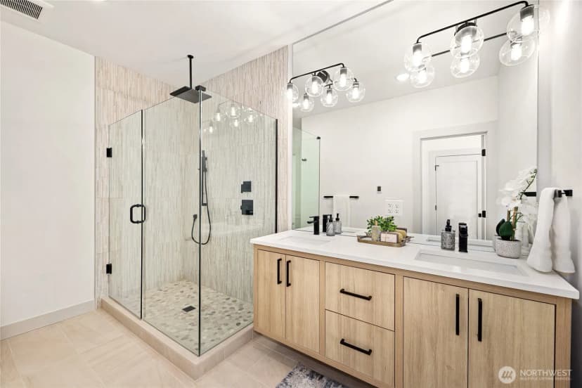 Property photo for 4515 44th Avenue Sw #a, Seattle photo 16