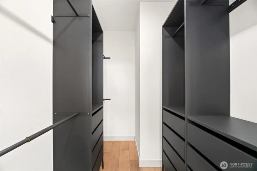Property photo for 4515 44th Avenue Sw #a, Seattle photo 17