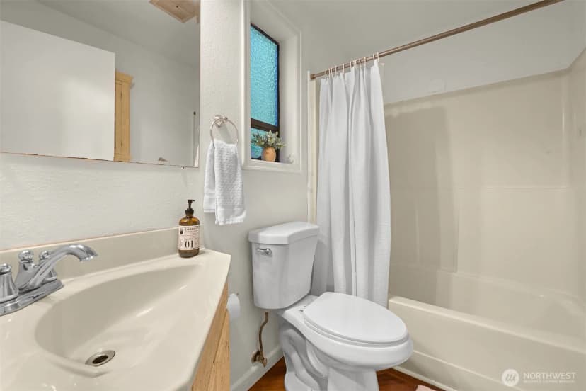 Property photo for 22 Bramble Way, Bellingham photo 14