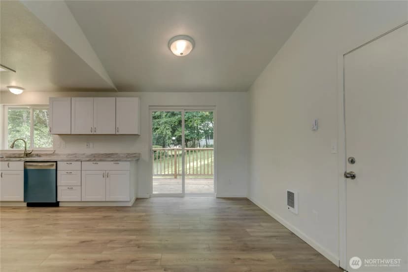 Property photo for 2539 123rd Avenue Sw, Olympia photo 17