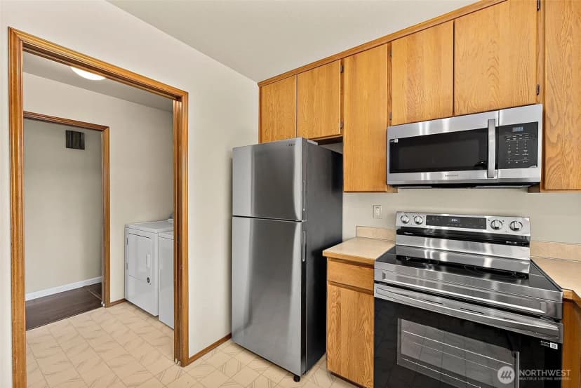 Property photo for 117 Eagle Glen Court, Eatonville photo 16