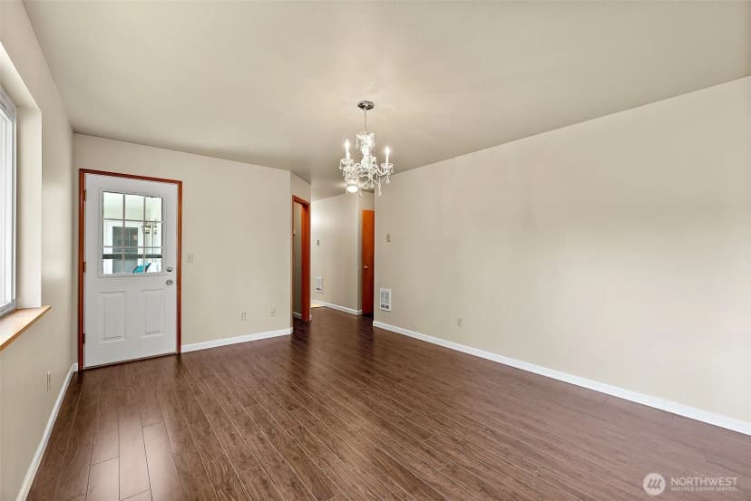 Property photo for 117 Eagle Glen Court, Eatonville photo 21