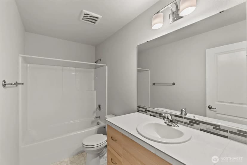 Property photo for 16152 8th Avenue E, Spanaway photo 31