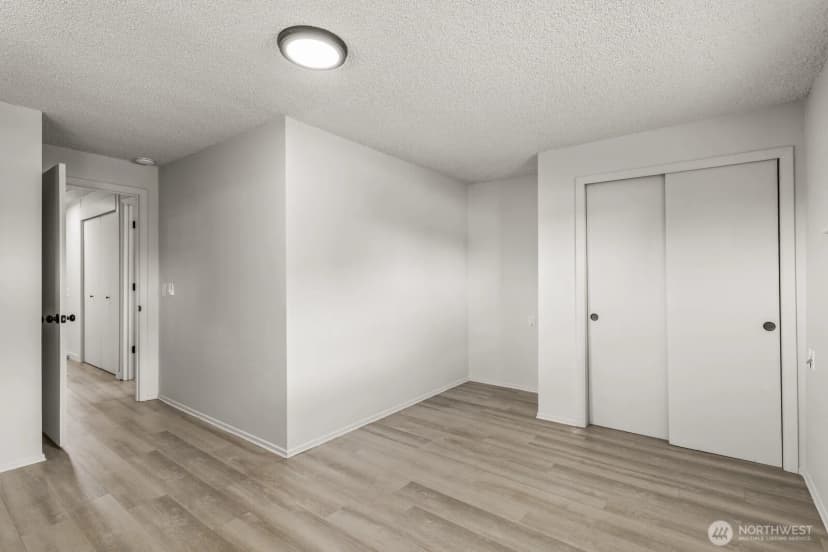 Property photo for 15330 40th Avenue W #a & B, Lynnwood photo 18