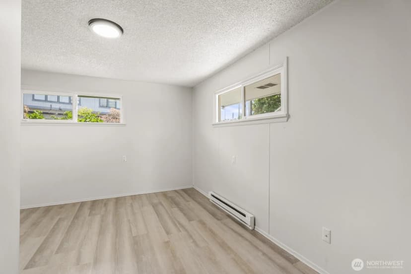 Property photo for 15330 40th Avenue W #a & B, Lynnwood photo 16