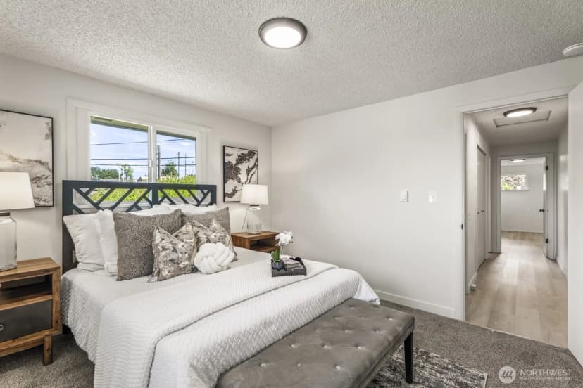 Property photo for 15330 40th Avenue W #a & B, Lynnwood photo 11
