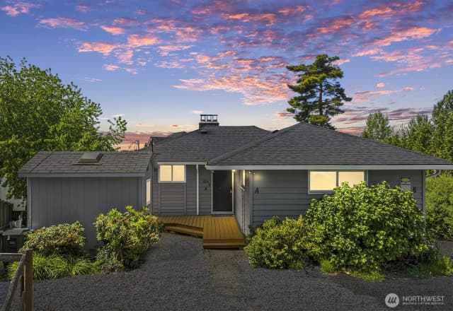 Property photo for 15330 40th Avenue W #a & B, Lynnwood