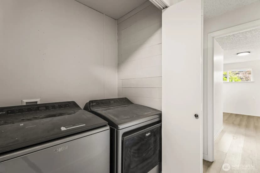 Property photo for 15330 40th Avenue W #a & B, Lynnwood photo 13