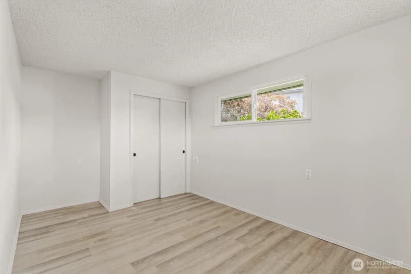Property photo for 15330 40th Avenue W #a & B, Lynnwood photo 17