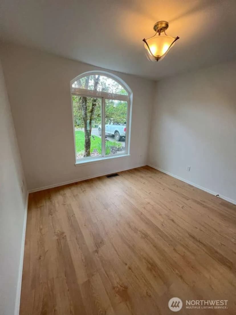 Property photo for 9106 Joelle Lane Se, Olympia photo 9