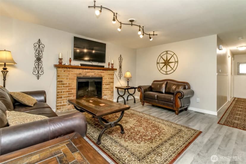 Property photo for 35616 15th Ave Sw, Federal Way photo 8