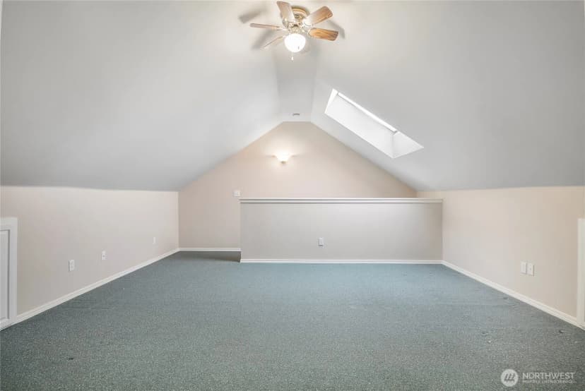 Property photo for 418 158th Place Nw, Arlington photo 24