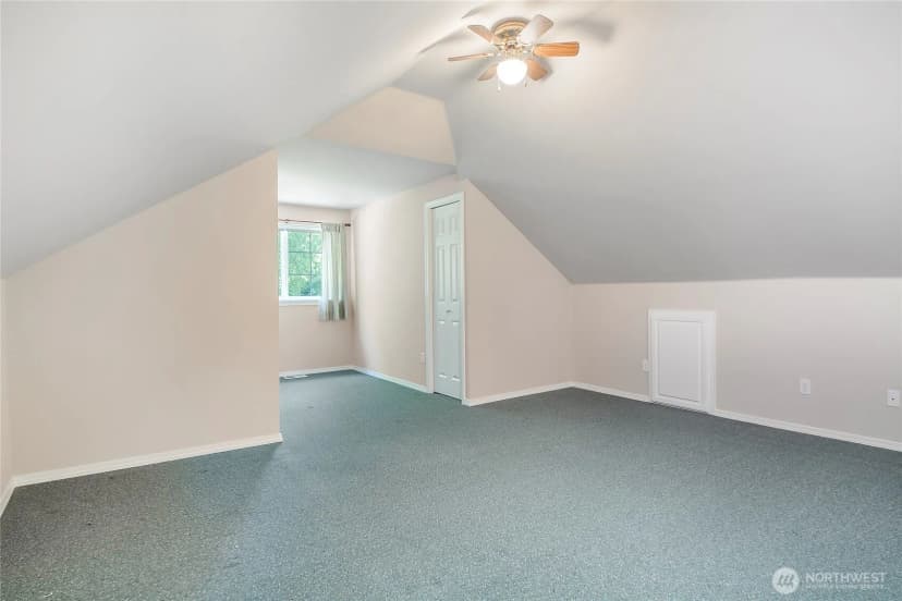 Property photo for 418 158th Place Nw, Arlington photo 23