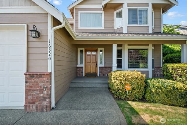 Property photo for 16520 136th Avenue E, Puyallup photo 2