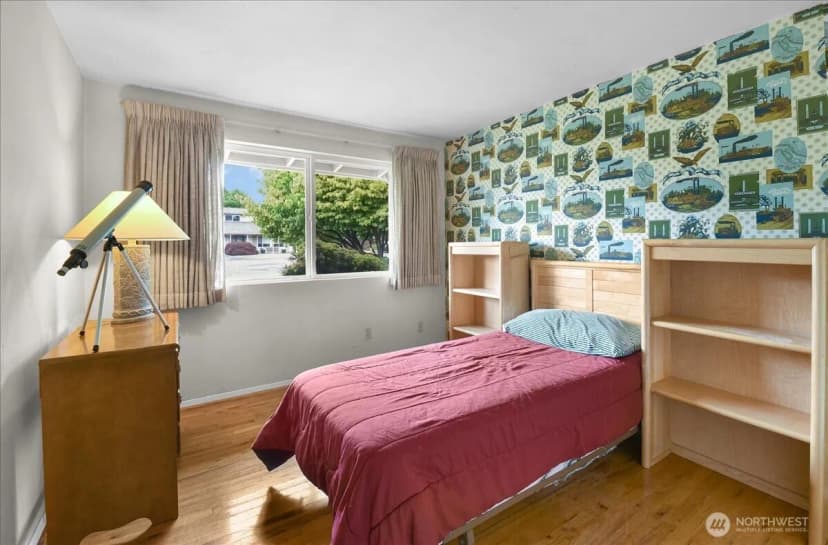 Property photo for 11611 Ne 134th St, Kirkland photo 15