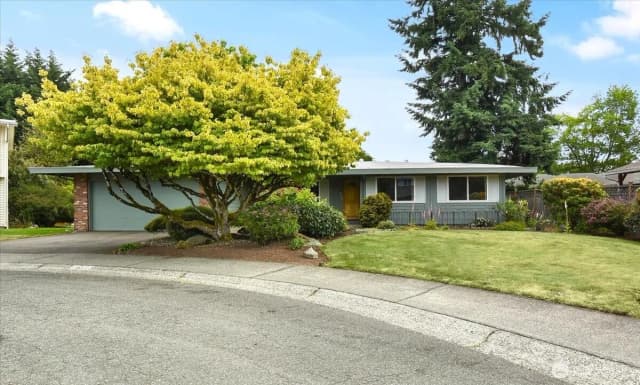 Property photo for 11611 Ne 134th St, Kirkland