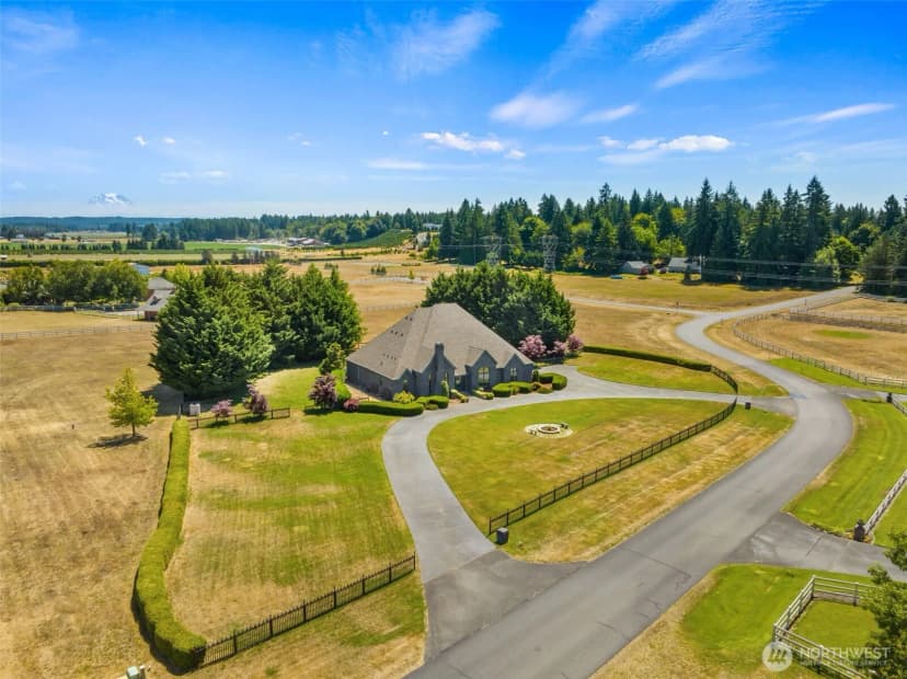 Property photo for 7212 Canterwood Drive Se, Olympia photo 3