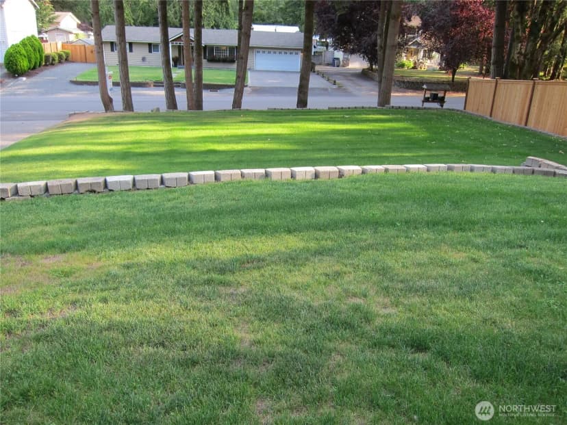 Property photo for 211 138th Place Se, Everett photo 25