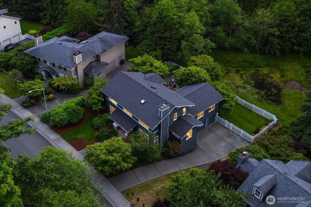 Property photo for 4503 229th Place Se, Sammamish photo 2