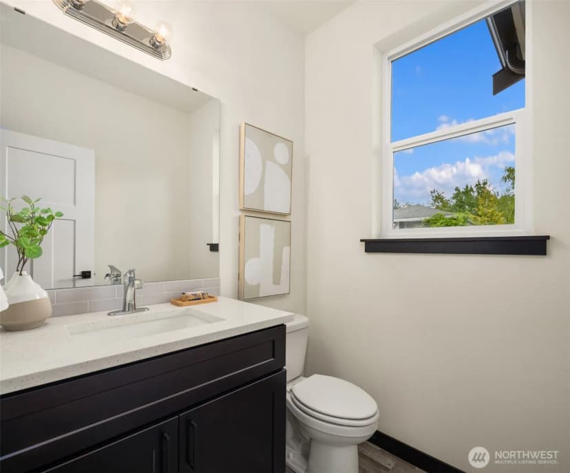 Property photo for 9245 Kelsey Lane Sw, Seattle photo 19
