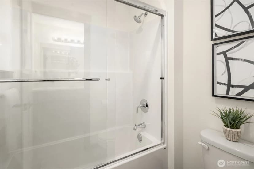 Property photo for 9245 Kelsey Lane Sw, Seattle photo 29