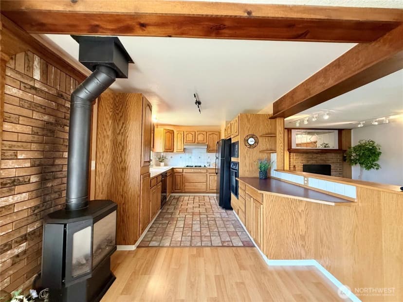 Property photo for 201 Montana Street S, Rainier photo 5