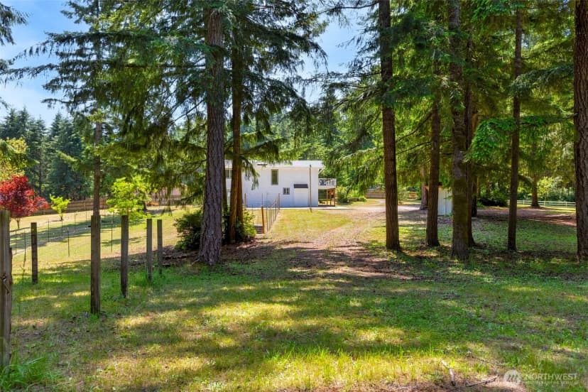 Property photo for 321 198th Avenue Nw, Lakebay photo 32