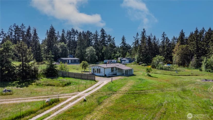 Property photo for 663 Erving Jacobs Road, Port Angeles photo 18