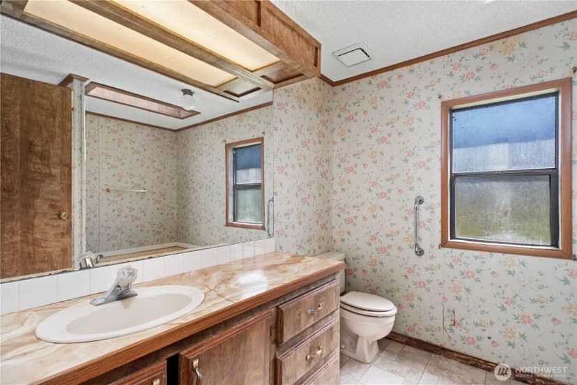 Property photo for 663 Erving Jacobs Road, Port Angeles photo 13